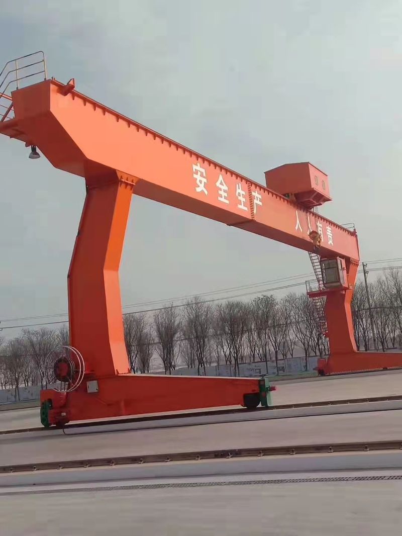 門(mén)式起重機(jī)